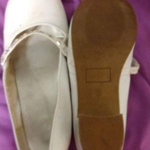 White dress shoes size 3 1/2
